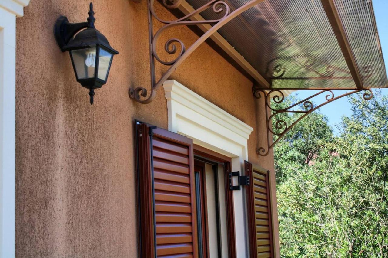 Traditional Villa Mandola Livathos  Exterior foto